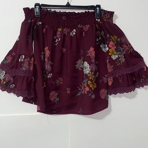 off the shoulder flare sleeve top